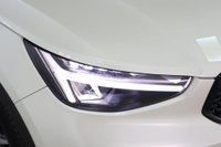 USED 2022 22 VOLVO XC40 2.0 B3 MHEV Plus Dark DCT Auto Euro 6 (s/s) 5dr Reverse Camera, Heated Seats,