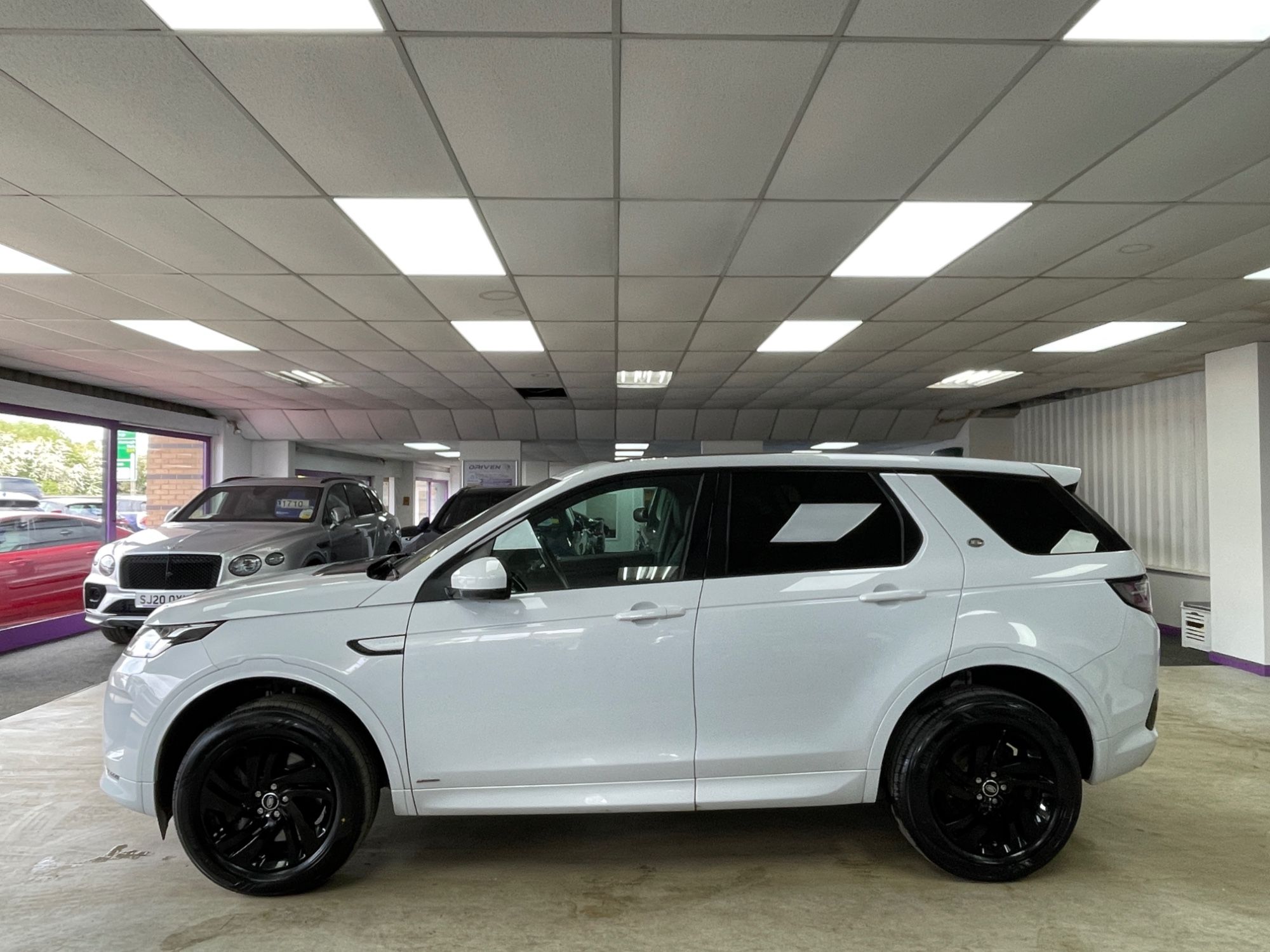 USED 2020 70 LAND ROVER DISCOVERY SPORT 2.0 D180 MHEV R-Dynamic S SUV 5dr Diesel Auto 4WD Euro 6 (s/s) (180 ps) 