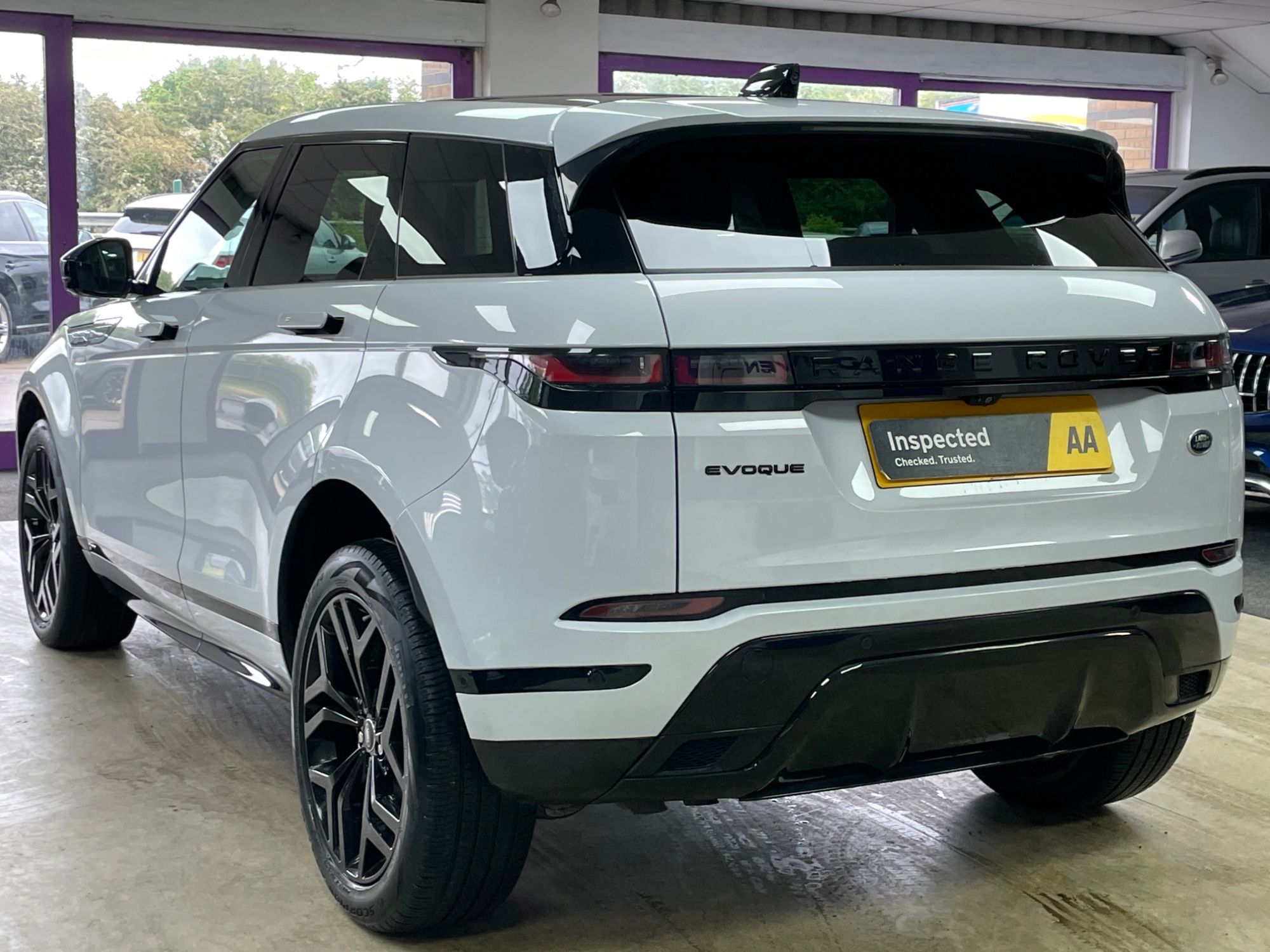 USED 2021 21 LAND ROVER RANGE ROVER EVOQUE 2.0 D200 MHEV R-Dynamic HSE SUV 5dr Diesel Auto 4WD Euro 6 (s/s) (204 ps) 
