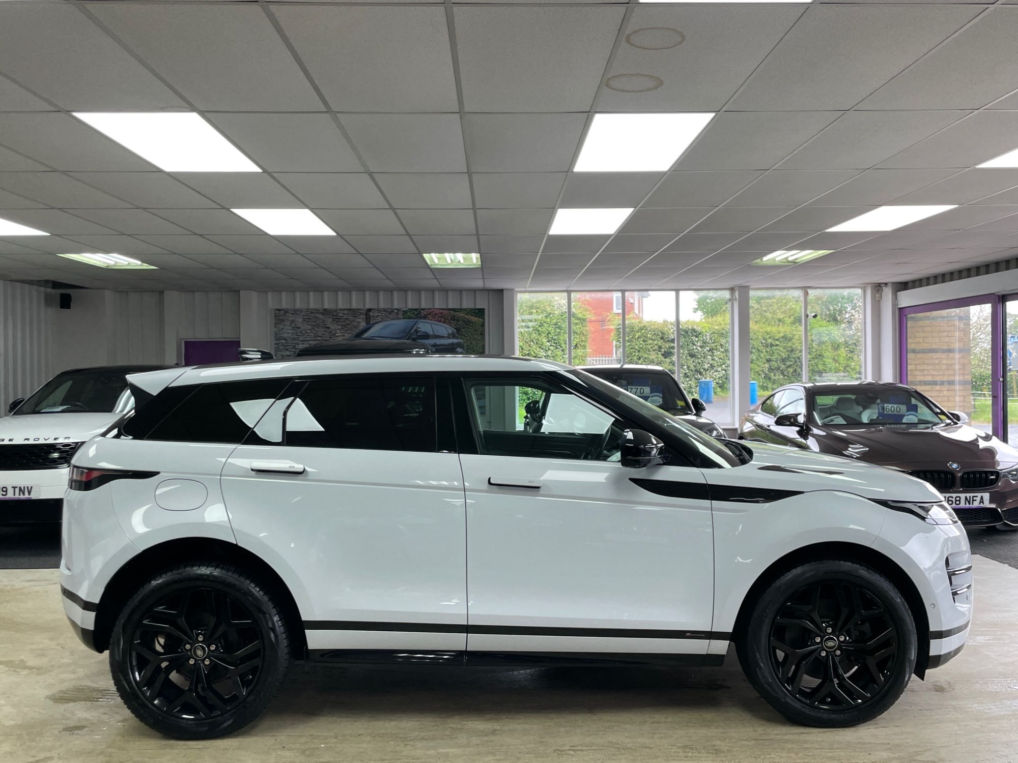 USED 2021 21 LAND ROVER RANGE ROVER EVOQUE 2.0 D200 MHEV R-Dynamic HSE SUV 5dr Diesel Auto 4WD Euro 6 (s/s) (204 ps) 