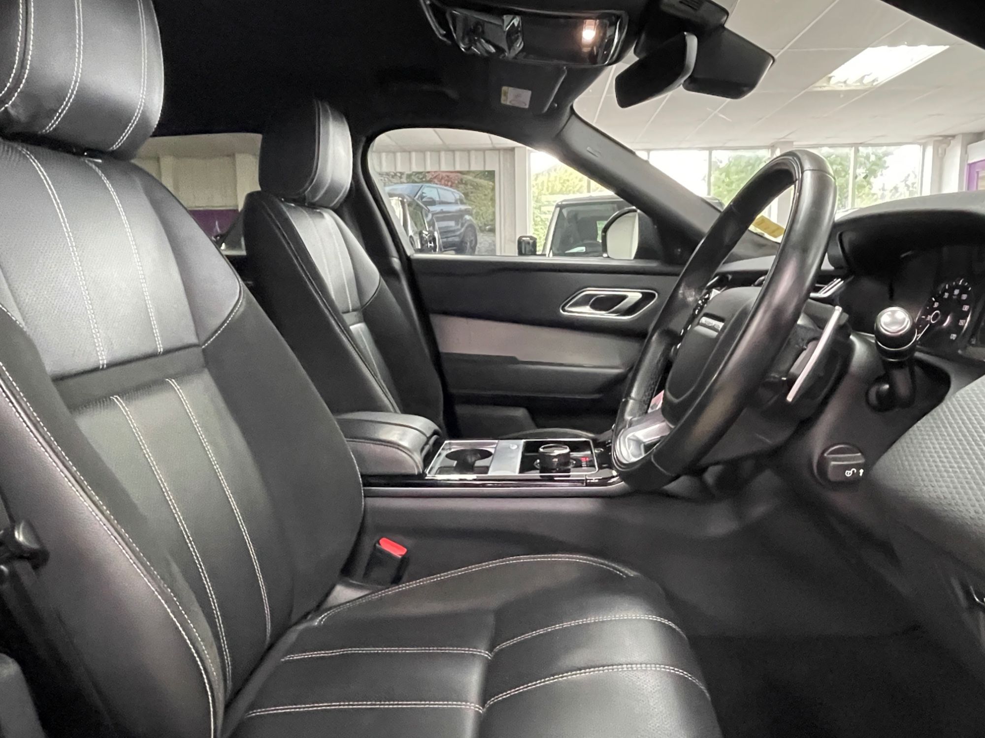 USED 2019 19 LAND ROVER RANGE ROVER VELAR 2.0 D180 R-Dynamic S SUV 5dr Diesel Auto 4WD Euro 6 (s/s) (180 ps) 