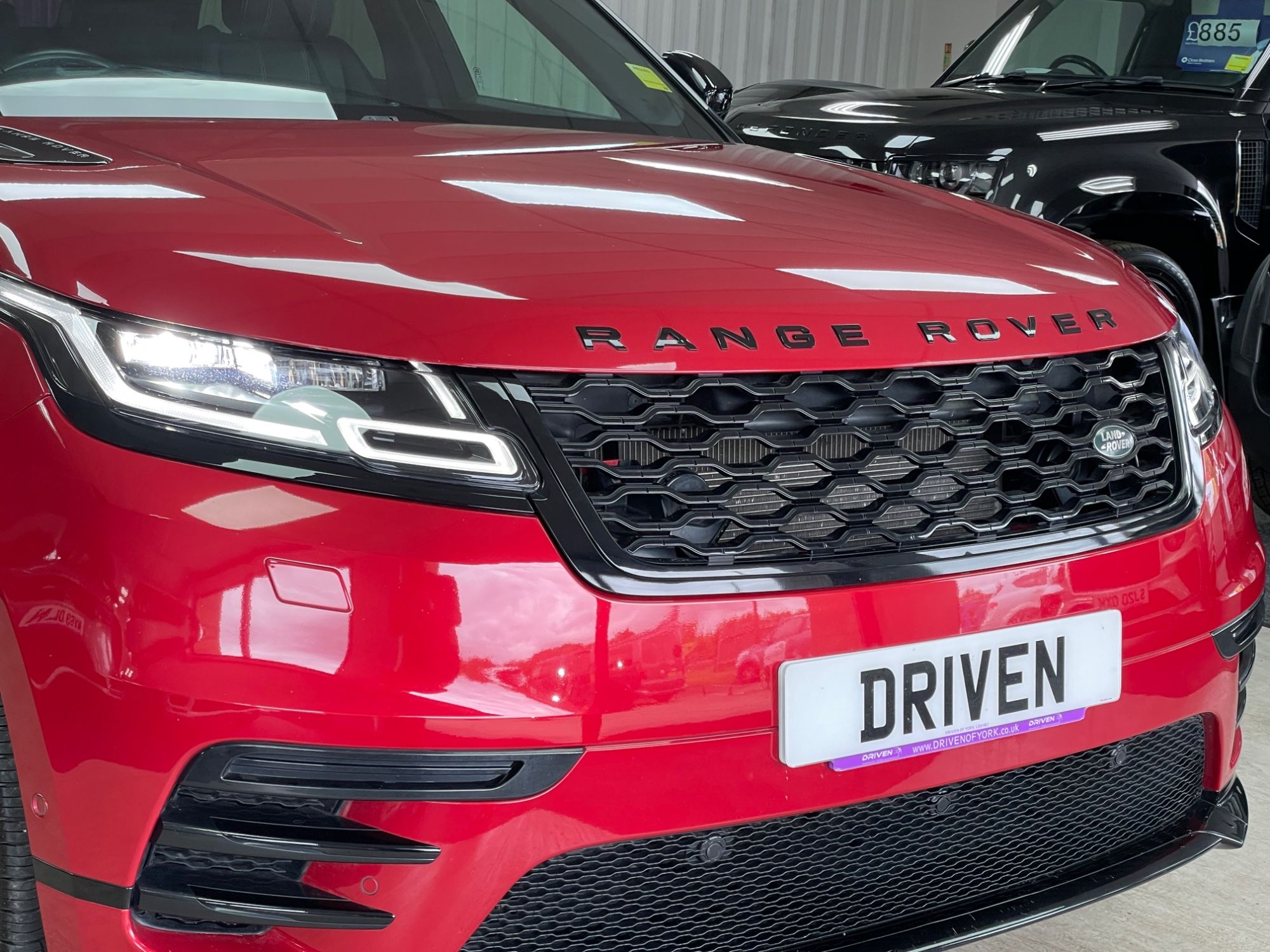 USED 2019 69 LAND ROVER RANGE ROVER VELAR 2.0 D180 R-Dynamic S SUV 5dr Diesel Auto 4WD Euro 6 (s/s) (180 ps) 
