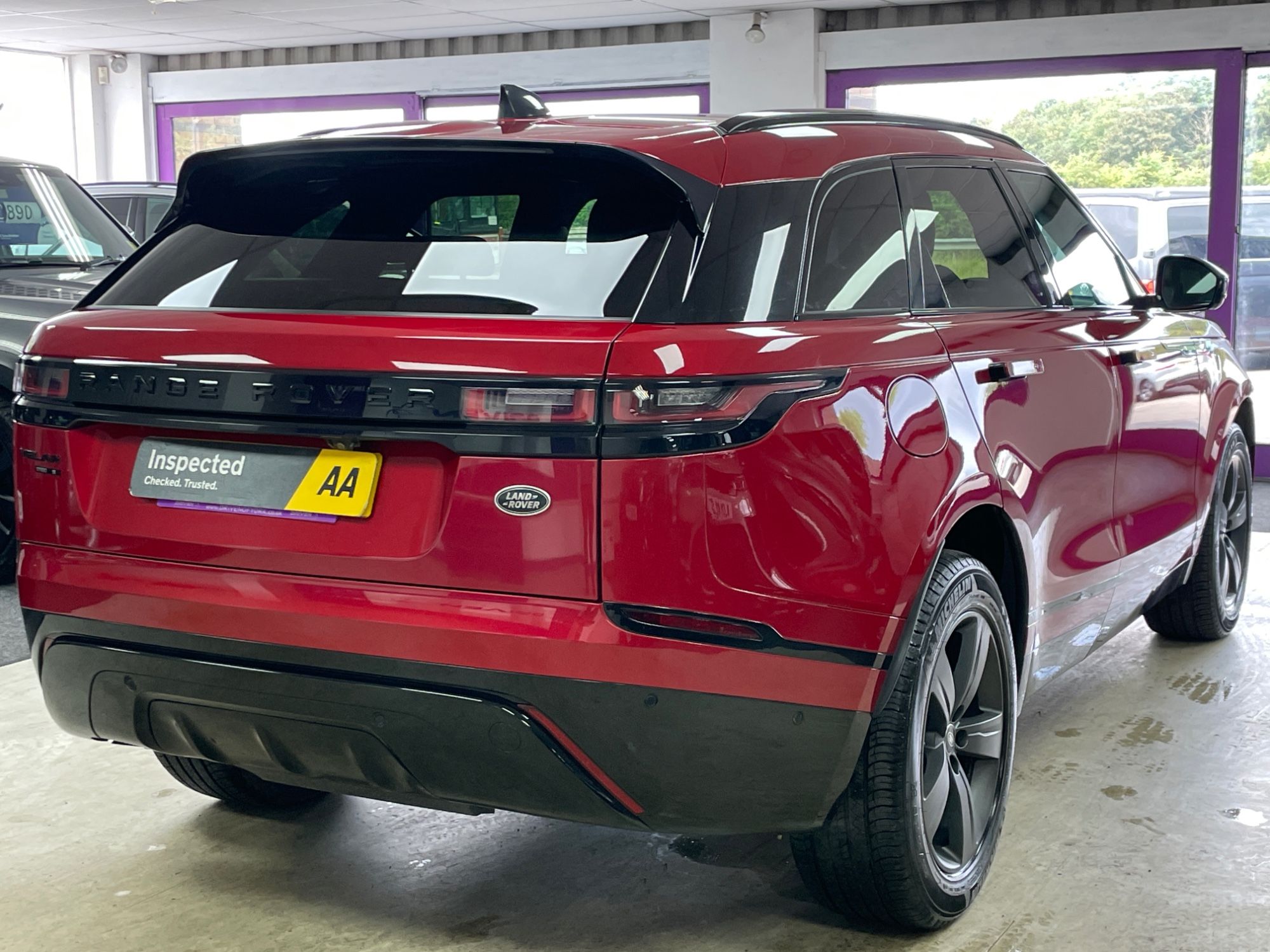 USED 2019 69 LAND ROVER RANGE ROVER VELAR 2.0 D180 R-Dynamic S SUV 5dr Diesel Auto 4WD Euro 6 (s/s) (180 ps) 