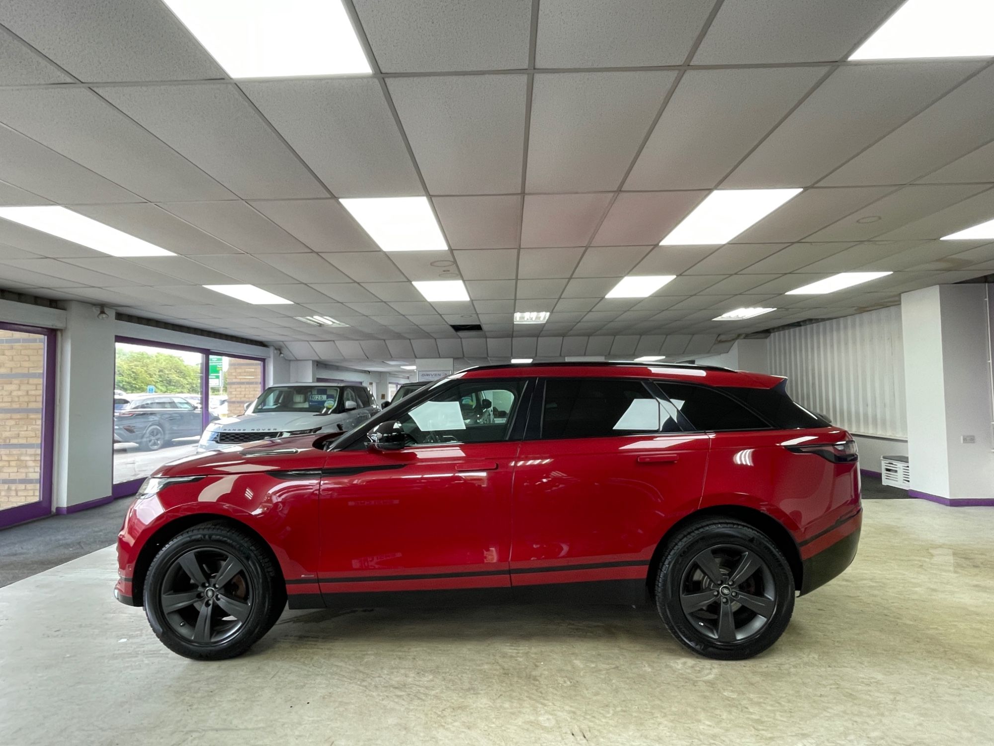 USED 2019 69 LAND ROVER RANGE ROVER VELAR 2.0 D180 R-Dynamic S SUV 5dr Diesel Auto 4WD Euro 6 (s/s) (180 ps) 