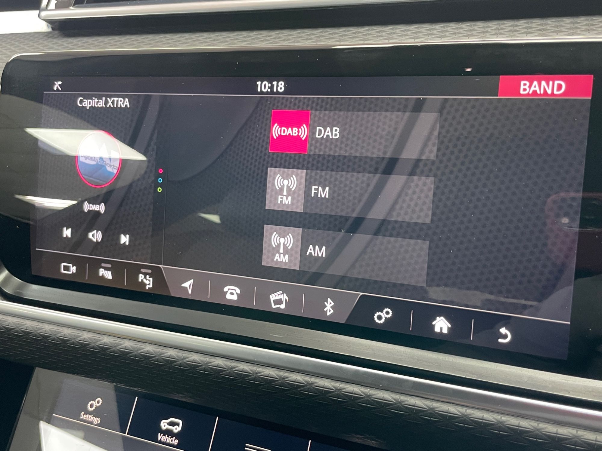 USED 2019 69 LAND ROVER RANGE ROVER VELAR 2.0 D180 R-Dynamic S SUV 5dr Diesel Auto 4WD Euro 6 (s/s) (180 ps) 
