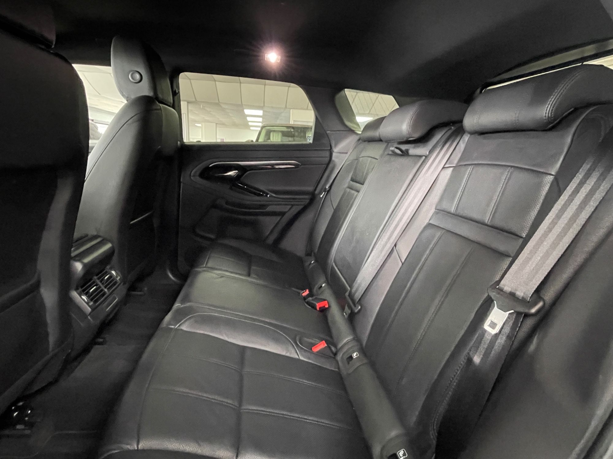 USED 2021 21 LAND ROVER RANGE ROVER EVOQUE 2.0 D165 R-Dynamic S SUV 5dr Diesel Manual FWD Euro 6 (s/s) (163 ps) 