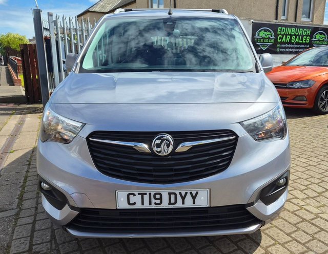 View our VAUXHALL COMBO LIFE