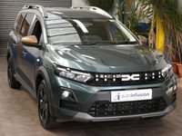 USED 2026 75 DACIA JOGGER 1.8 Hybrid EXTREME MPV 5dr Petrol Hybrid Auto Euro 6 (s/s) (155 ps) NEARLY NEW BARGAIN 7 SEATS SAT NAV HEATED SEATS HEATED STEERING WHEEL PARKING CAMERA CRUISE CONTROL PARKING SENSORS 1 OWNER WARRANTY