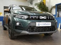 USED 2026 75 DACIA JOGGER 1.8 Hybrid EXTREME MPV 5dr Petrol Hybrid Auto Euro 6 (s/s) (155 ps) NEARLY NEW BARGAIN 7 SEATS SAT NAV HEATED SEATS HEATED STEERING WHEEL PARKING CAMERA CRUISE CONTROL PARKING SENSORS 1 OWNER WARRANTY