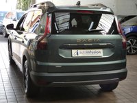 USED 2026 75 DACIA JOGGER 1.8 Hybrid EXTREME MPV 5dr Petrol Hybrid Auto Euro 6 (s/s) (155 ps) NEARLY NEW BARGAIN 7 SEATS SAT NAV HEATED SEATS HEATED STEERING WHEEL PARKING CAMERA CRUISE CONTROL PARKING SENSORS 1 OWNER WARRANTY