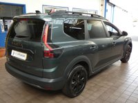 USED 2026 75 DACIA JOGGER 1.8 Hybrid EXTREME MPV 5dr Petrol Hybrid Auto Euro 6 (s/s) (155 ps) NEARLY NEW BARGAIN 7 SEATS SAT NAV HEATED SEATS HEATED STEERING WHEEL PARKING CAMERA CRUISE CONTROL PARKING SENSORS 1 OWNER WARRANTY