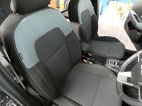 USED 2026 75 DACIA JOGGER 1.8 Hybrid EXTREME MPV 5dr Petrol Hybrid Auto Euro 6 (s/s) (155 ps) NEARLY NEW BARGAIN 7 SEATS SAT NAV HEATED SEATS HEATED STEERING WHEEL PARKING CAMERA CRUISE CONTROL PARKING SENSORS 1 OWNER WARRANTY