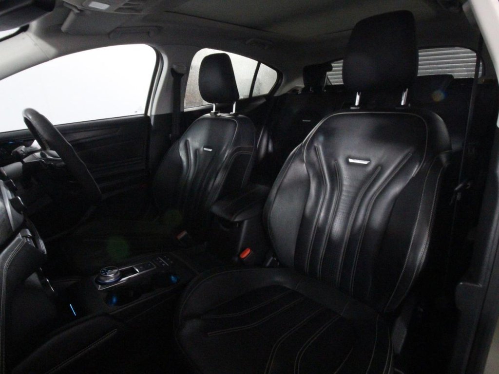 USED 2019 19 FORD FOCUS 2.0 EcoBlue Vignale Hatchback 5dr Diesel Auto Euro 6 (s/s) (150 ps) 