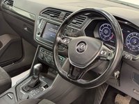 USED 2017 17 VOLKSWAGEN TIGUAN 2.0 TDI BlueMotion Tech SEL SUV 5dr Diesel DSG 4Motion Euro 6 (s/s) (150 ps) 