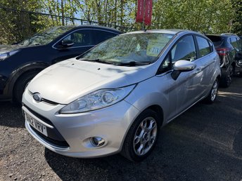 2012 FORD FIESTA