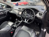 USED 2017 17 NISSAN QASHQAI 1.6 dCi Tekna SUV 5dr Diesel Manual Euro 6 (s/s) (130 ps) SERVICE HISTORY, GLASS ROOF, REVERSING CAMERA, 2 KEYS