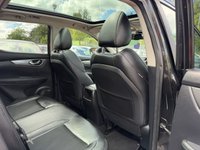 USED 2017 17 NISSAN QASHQAI 1.6 dCi Tekna SUV 5dr Diesel Manual Euro 6 (s/s) (130 ps) SERVICE HISTORY, GLASS ROOF, REVERSING CAMERA, 2 KEYS