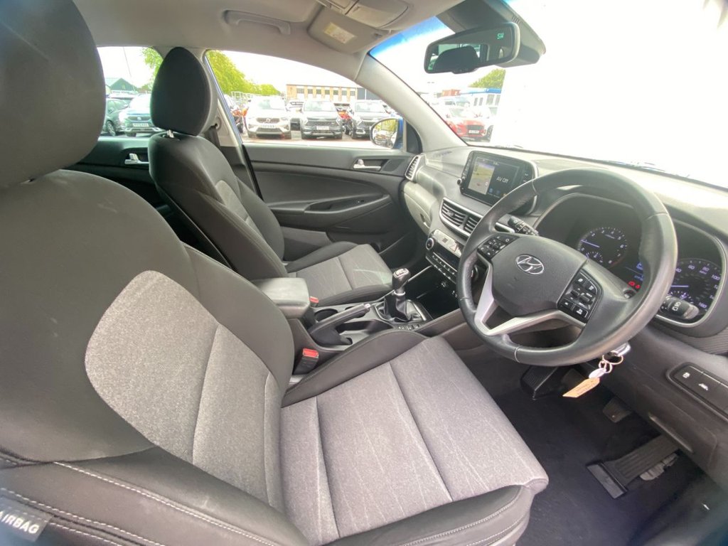 USED 2019 19 HYUNDAI TUCSON 1.6 GDi SE Nav SUV 5dr Petrol Manual Euro 6 (s/s) (132 ps) SUV