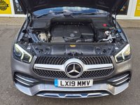 USED 2019 19 MERCEDES-BENZ GLE 2.0 GLE300d AMG Line (Premium) SUV 5dr Diesel G-Tronic 4MATIC Euro 6 (s/s) (245 ps) Full Mercedes Service History  |  Only 2 Owners From Brand New  |  Set of 2 Keys