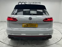 USED 2020 69 VOLKSWAGEN TOUAREG 3.0 TSI V6 SEL SUV 5dr Petrol Tiptronic 4Motion Euro 6 (s/s) (340 ps) Finished In Finished In Pure White, This Touareg Comes With 22" Alloy Wheels, Red Brake Callipers, 2 Keys, Front And Rear Parking Sensors, 2 Keys, Full Dealer Service History, 12 Months MOT 3 Months Warranty, Finance And Extended Warranty Available.