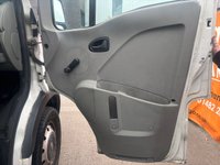 USED 2005 55 VAUXHALL MOVANO 2.5 CDTi 3500 Luton 3dr Diesel Manual (MWB) (99 bhp) 