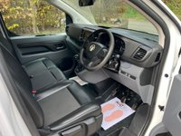 USED 2020 70 VAUXHALL VIVARO 1.5 Turbo D 2900 Sportive Panel Van 5dr Diesel Manual L2 H1 Euro 6 (s/s) (100 ps) SAVE 20%, A/C, FSH, 2 KEYS