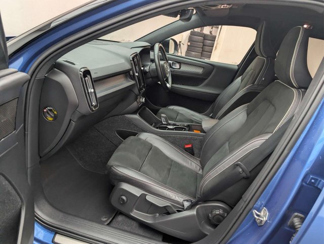 USED 2021 21 VOLVO XC40 1.5 XC40 R-Design Pro T5 Recharge Auto 5dr CLICK+COLLECT / HOME DELIVERY