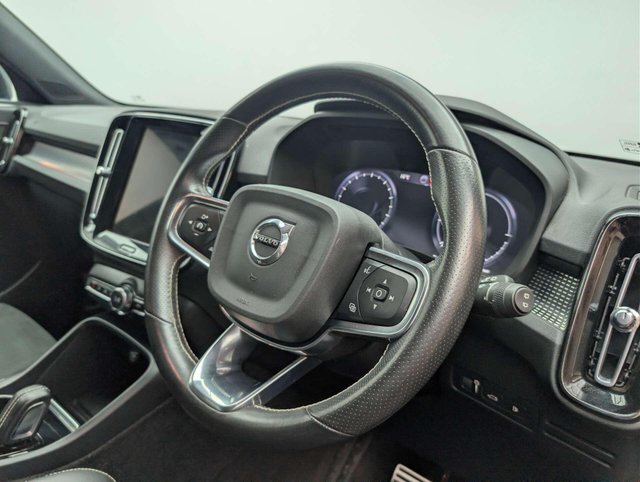 USED 2021 21 VOLVO XC40 1.5 XC40 R-Design Pro T5 Recharge Auto 5dr CLICK+COLLECT / HOME DELIVERY