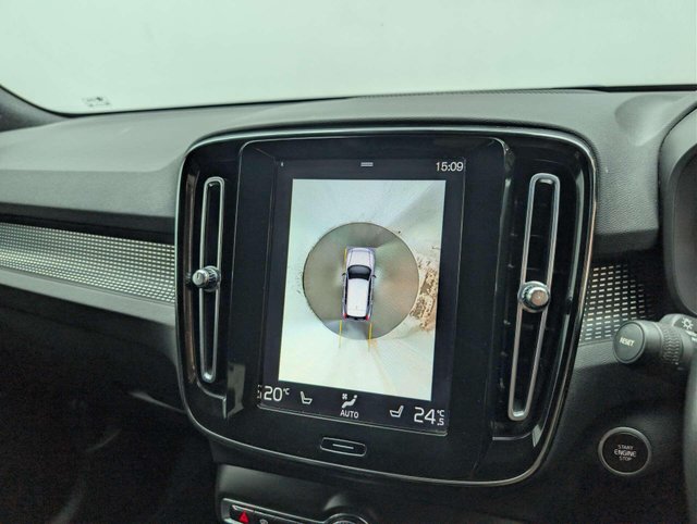 USED 2021 21 VOLVO XC40 1.5 XC40 R-Design Pro T5 Recharge Auto 5dr CLICK+COLLECT / HOME DELIVERY