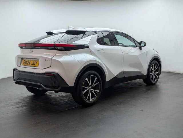 USED 2024 24 TOYOTA C-HR 1.8 C-HR Design HEV CVT 5dr CLICK+COLLECT / HOME DELIVERY