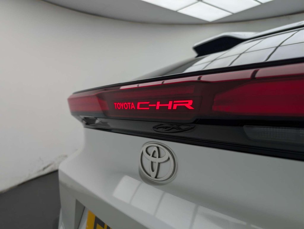 Used 2024 24 TOYOTA C-HR 1.8 C-HR Design HEV CVT 5dr CLICK+COLLECT / HOME DELIVERY