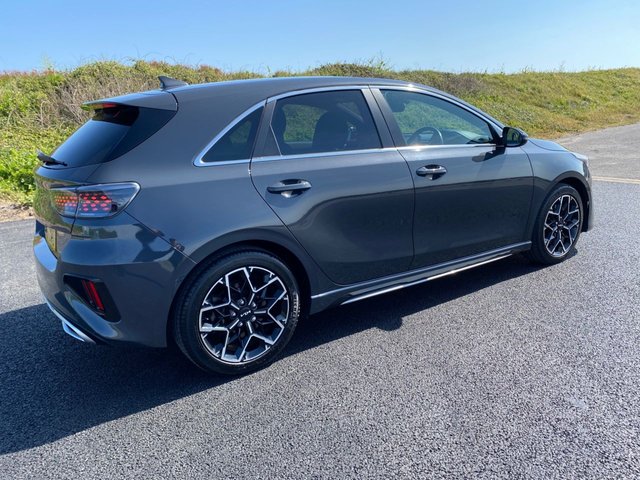 View our KIA CEED
