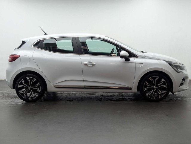 USED 2022 22 RENAULT CLIO 1.0 Clio SE Edition TCe 5dr CLICK+COLLECT / HOME DELIVERY