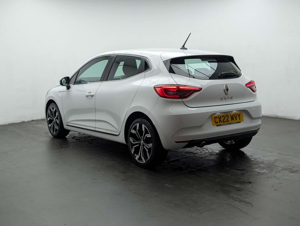 Used 2022 22 RENAULT CLIO 1.0 Clio SE Edition TCe 5dr CLICK+COLLECT / HOME DELIVERY