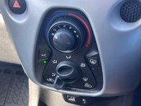 USED 2015 15 CITROEN C1 1.0 VTi Feel Hatchback 5dr Petrol Manual Euro 5 (Euro 5) (68 ps) CHEAP TAX AND LOW INSURANCE ULEZ
