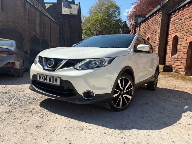 View our NISSAN QASHQAI