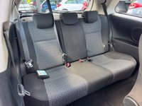 USED 2013 63 TOYOTA YARIS 1.33 Dual VVT-i TR Hatchback 3dr Petrol Manual Euro 5 (101 ps) 6 MONTHS DEALER WARRANTY AND AA