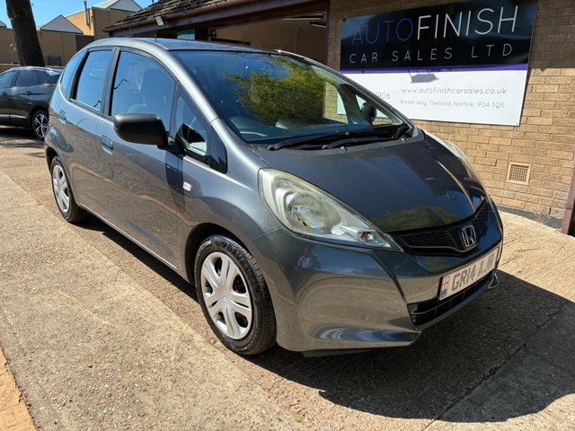 2014 JAZZ 1.2 I VTEC S HATCHBACK 5DR PETROL MANUAL EURO 5 90 PS... photo