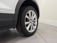 USED 2019 69 VOLKSWAGEN T-ROC 1.5 TSI GPF EVO SEL SUV 5dr Petrol Manual Euro 6 (s/s) (150 ps) REVERSING CAMERA + APPLE CARPLAY / ANDROID AUTO + 360 PARKING SENSORS + FULL VOLKSWAGEN SERVICE HISTORY + DIGITAL DASHBOARD