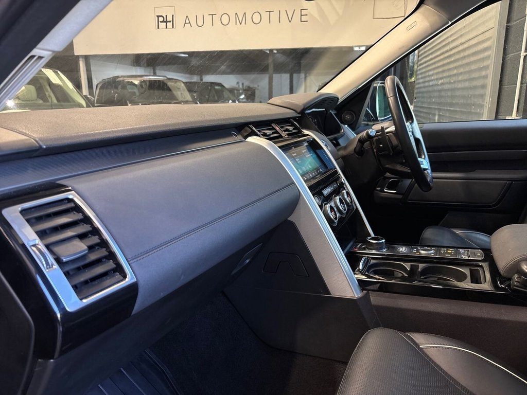 USED 2018 68 LAND ROVER DISCOVERY 3.0 TD V6 HSE SUV 5dr Diesel Auto 4WD Euro 6 (s/s) (258 ps) TIMING BELT CHANGED|DYNAMIC PK