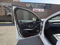 USED 2017 67 MERCEDES-BENZ C-CLASS 2.1 C220d AMG Line Saloon 4dr Diesel G-Tronic+ 4MATIC Euro 6 (s/s) (170 ps) 