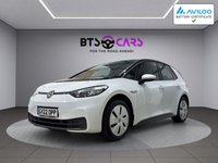 USED 2022 22 VOLKSWAGEN ID.3 Pure Performance 45kWh Life Hatchback 5dr Electric Auto (150 ps) 