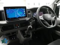 USED 2025 25 VOLKSWAGEN CRAFTER CR35 2.0 TDI 140 BHP L2 MEDIUM COMMERCE + HIGH ROOF ( NO VAT ) HIGH SPEC | NO VAT TO PAY !