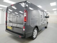 USED 2022 22 RENAULT TRAFIC SL28 2.0 BLUEDCI 150 BHP SWB SPORT NAV ( NO VAT ) SAT NAV | 150 BHP | NO VAT TO PAY !