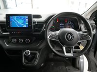 USED 2022 22 RENAULT TRAFIC SL28 2.0 BLUEDCI 150 BHP SWB SPORT NAV ( NO VAT ) SAT NAV | 150 BHP | NO VAT TO PAY !