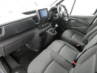 USED 2022 22 RENAULT TRAFIC SL28 2.0 BLUEDCI 150 BHP SWB SPORT NAV ( NO VAT ) SAT NAV | 150 BHP | NO VAT TO PAY !