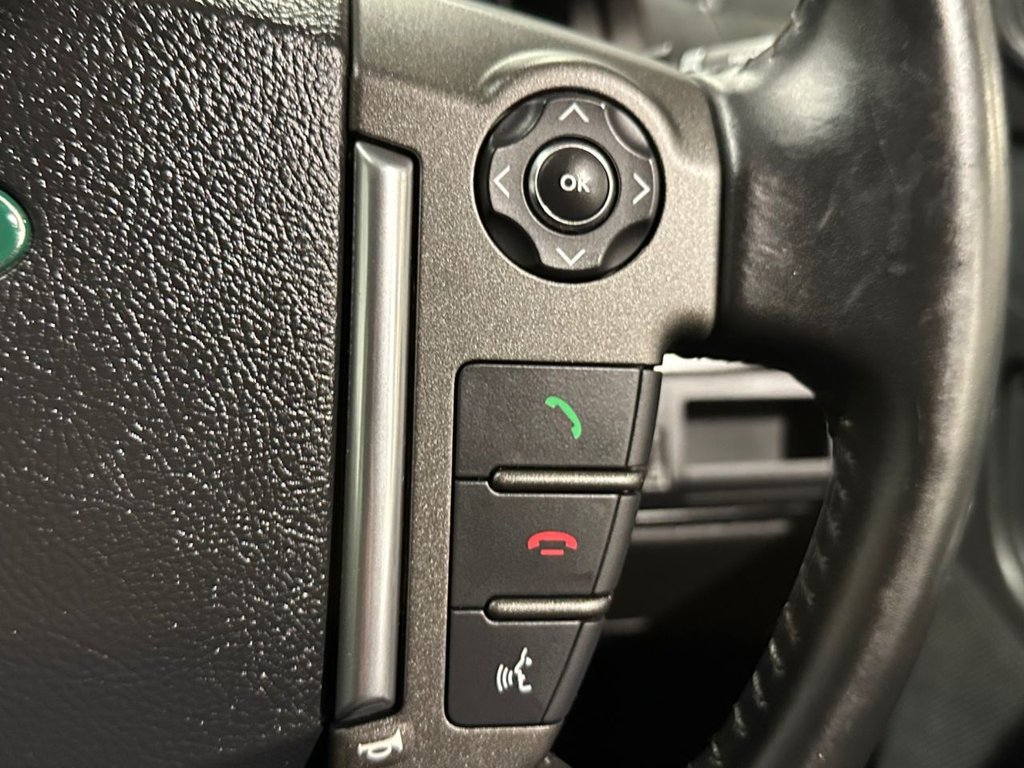 USED 2014 64 LAND ROVER FREELANDER 2 2.2 TD4 SE Tech SUV 5dr Diesel Manual 4WD Euro 5 (s/s) (150 ps) 