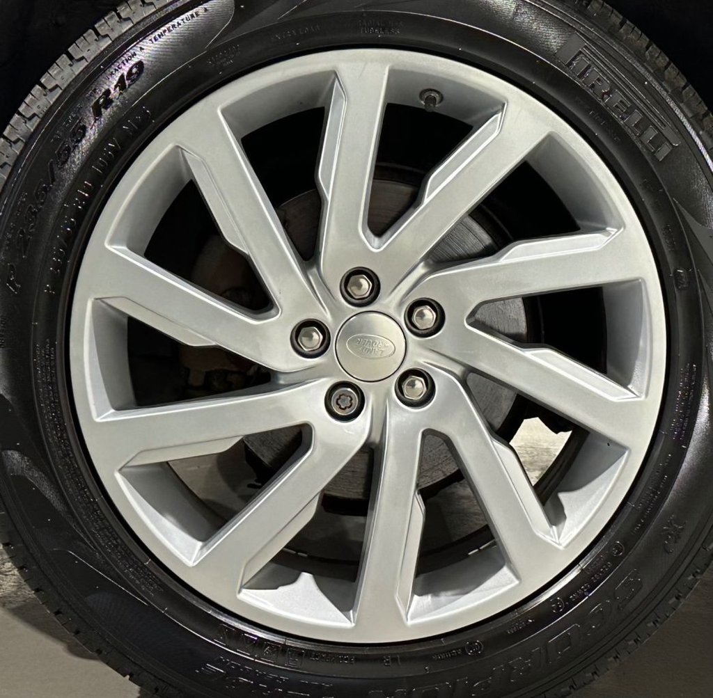 USED 2014 64 LAND ROVER FREELANDER 2 2.2 TD4 SE Tech SUV 5dr Diesel Manual 4WD Euro 5 (s/s) (150 ps) 
