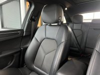 USED 2022 22 PORSCHE MACAN 2.0T SUV 5dr Petrol PDK 4WD Euro 6 (s/s) (265 ps) 1 OWNER + 4WD