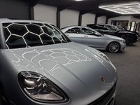 USED 2022 22 PORSCHE MACAN 2.0T SUV 5dr Petrol PDK 4WD Euro 6 (s/s) (265 ps) 1 OWNER + 4WD